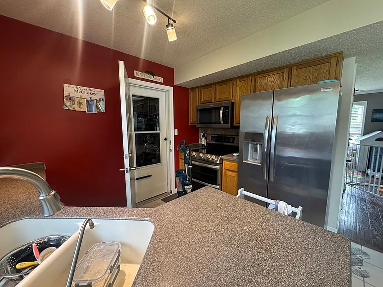 6 Old Pond Ct — Photo 17