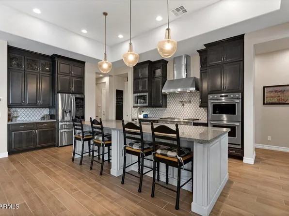 2066 E CLAXTON Avenue, Gilbert, AZ 85297