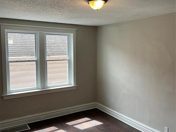 2nd image of 5517 Pennsylvania Ave