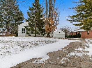 1965 Highland Hts, London, ON N6C6C4