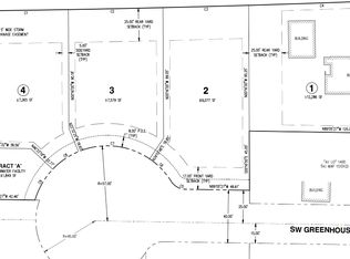 7981 SW Greenhouse Ln, Portland, OR 97225