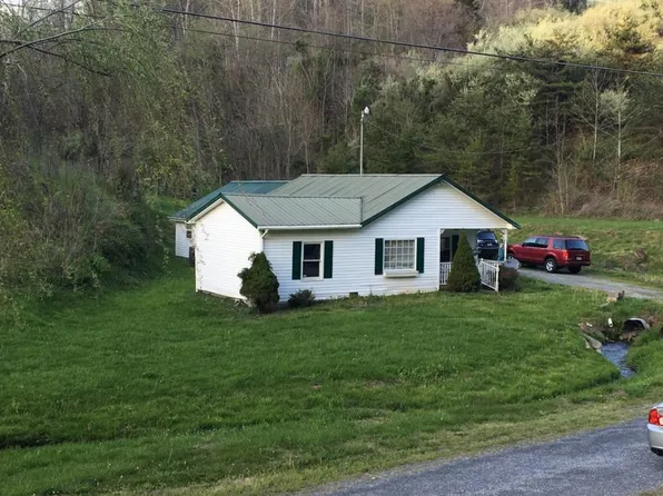 2150 Wadlow Gap Hwy, Gate City, VA 24251