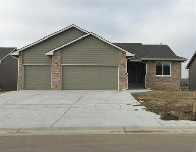 8486 Chris, Bel Aire, KS, 67226