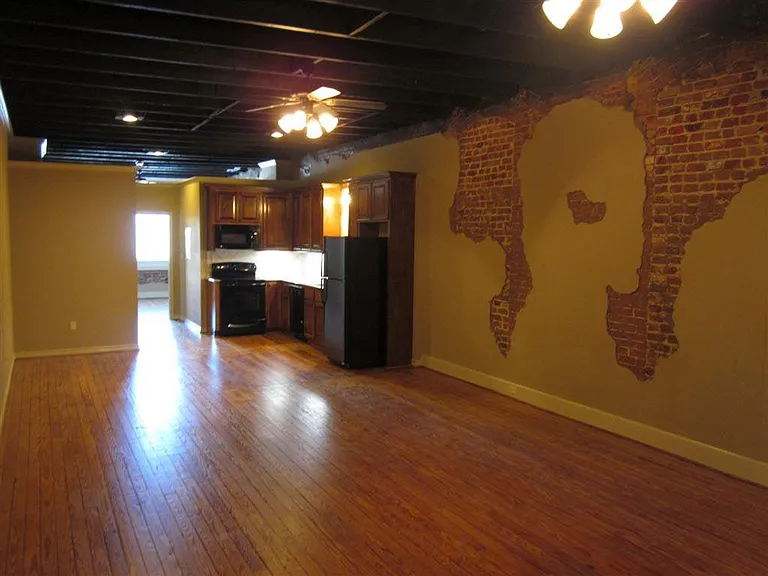 208 N Bryan Ave #21 — Photo 9