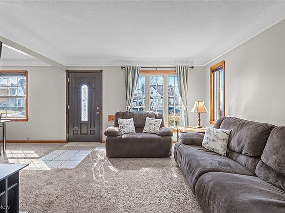 4th image of 7712 Ivandale Dr
