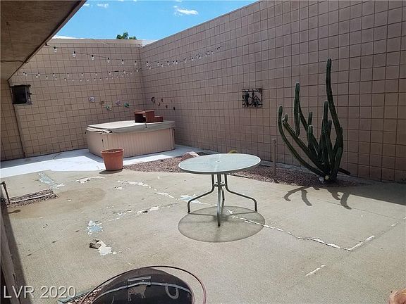 4th image of 3846 Remount Dr