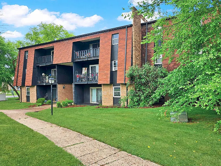 3500 Lodge Ln #240 — Photo 14