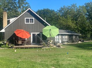 17750 Chippewa Trl, Howard City, MI 49329