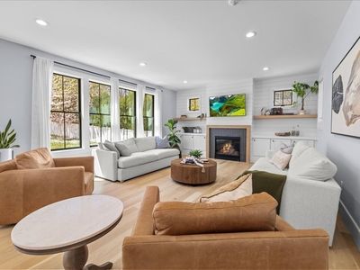 90 Norfolk St, Needham, MA, 02492