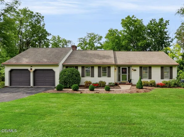 340 Beth Ellen Dr, Lewisburg, PA 17837