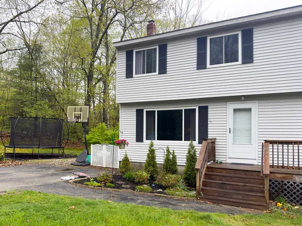54 Kilrea Road #L, Derry, NH 03038