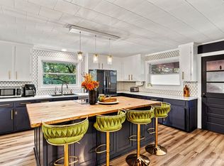 1011 E Klutz St, Maiden, NC 28650