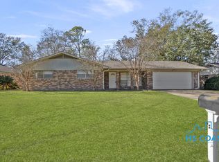853 Lakewood Pl, Biloxi, MS 39532