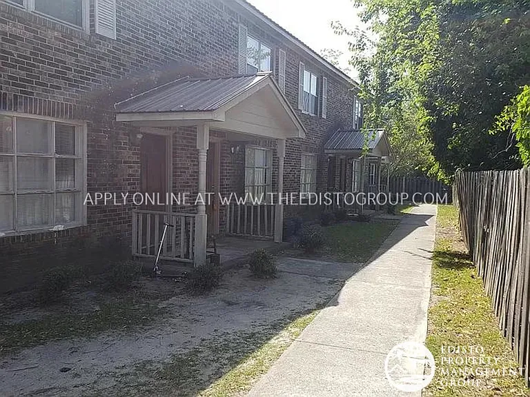 1303-1323 Williamsburg Ct — Photo 22