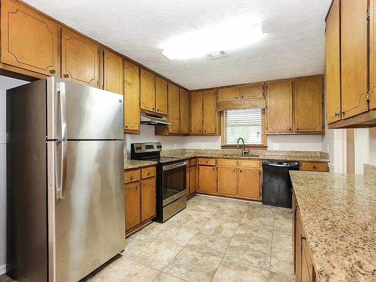 3568 Fernbrook Dr SW — Photo 6