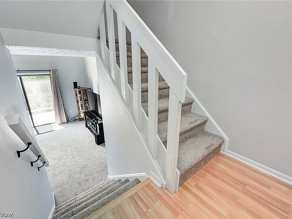 3rd image of 3480 Villa Casa Ct