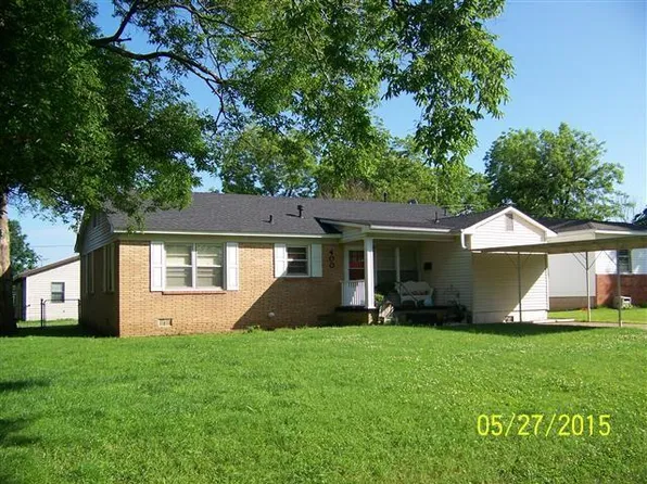 400 N John St, Holdenville, OK 74848