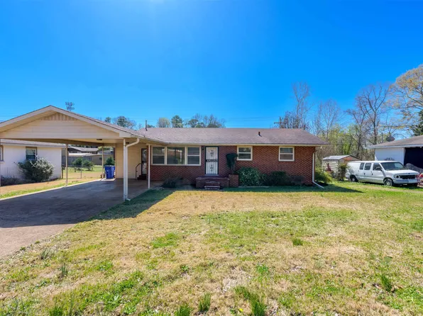 209 Davis Ave, Florence, AL 35633