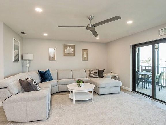 4th image of 200 Intracoastal Pl APT 305