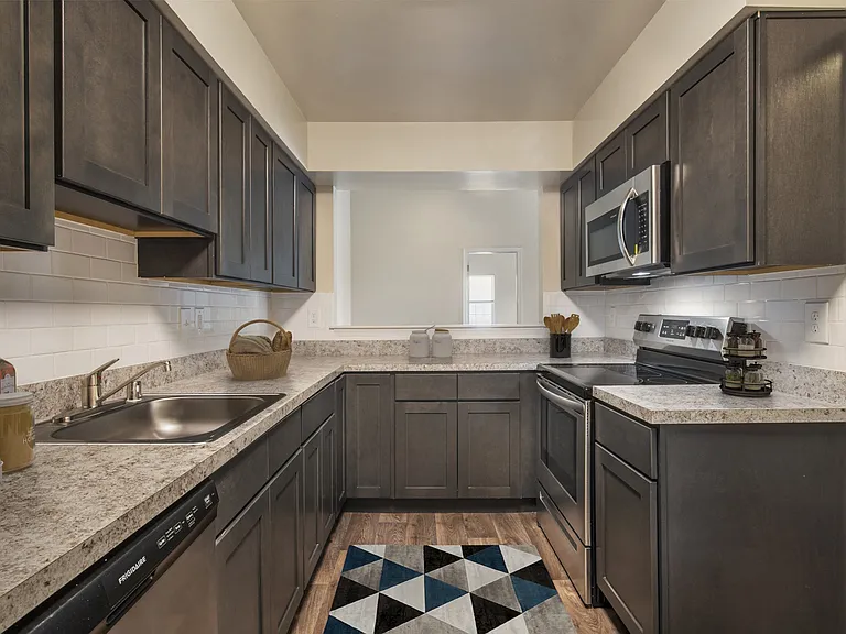 The Apartments at Owings Run — Photo 7