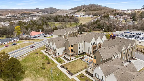 7341 Charlotte Pike #114 Photo 1