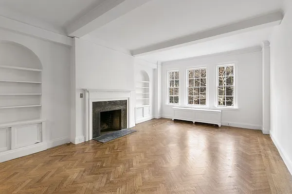 Sold by Janet Aimone Robilotti & Associates | media 12