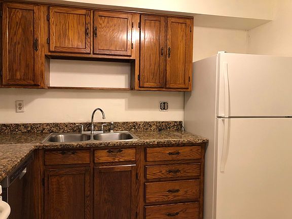 5th image of 9810 Pineapple Tree Dr APT 204