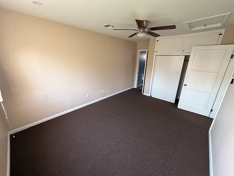 116 W Elm St #115 — Photo 6