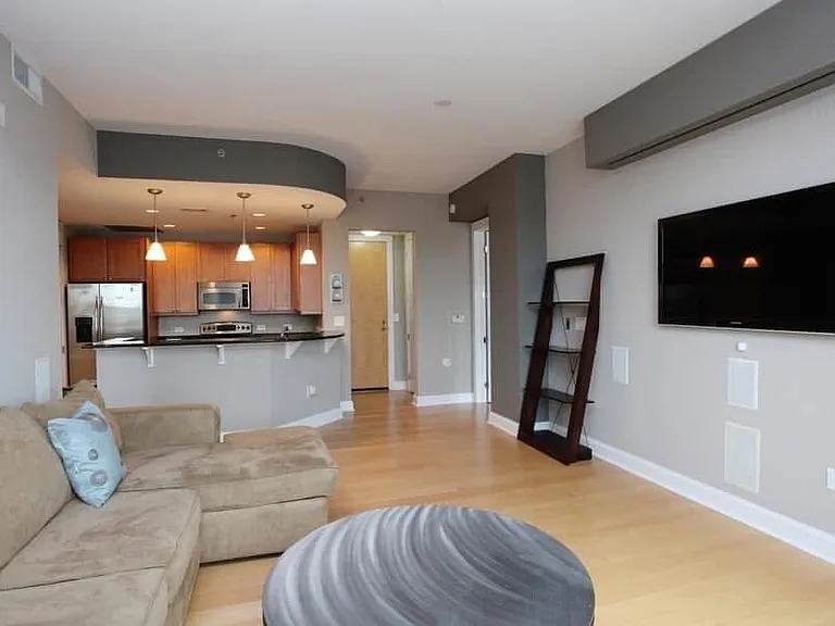 618 N Boylan Ave #700 — Photo 2
