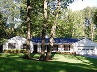 8021 N Illinois St, Indianapolis, IN