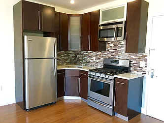 Rented by NY Space Finders Inc.