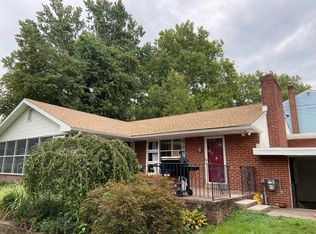 440 W River Dr, Pennsauken, NJ 08110