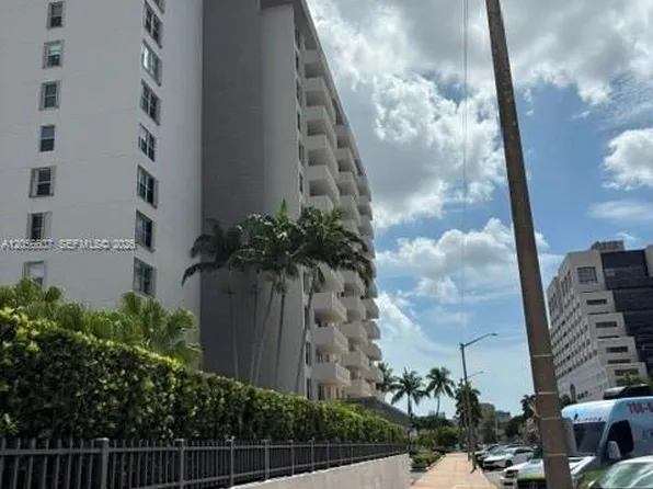 625 Biltmore Way APT 1201, Coral Gables, FL 33134