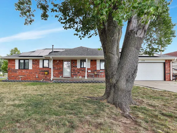 120 E Shirley Ave, Augusta, KS 67010