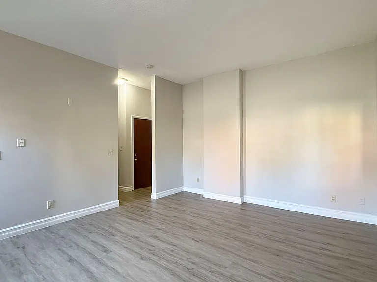 77 Green St #79 — Photo 1