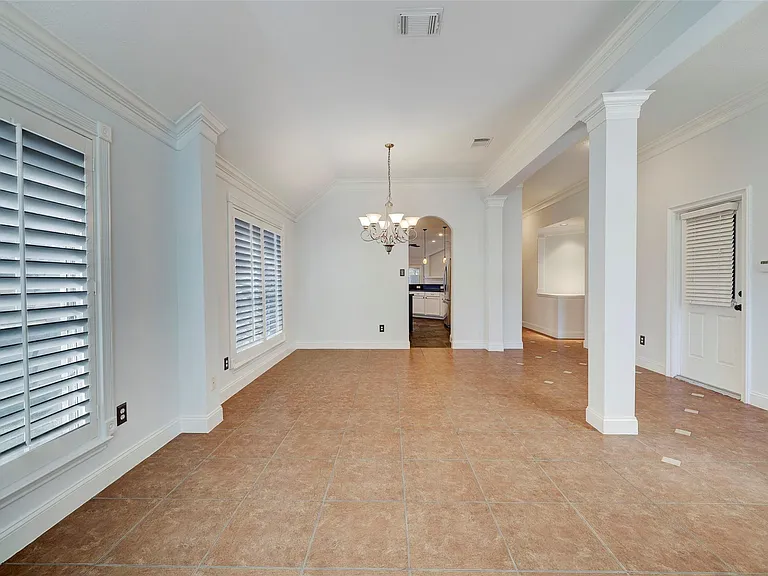 8903 Aberdeen Park Dr — Photo 5
