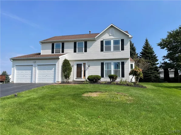 5618 Bunbury Ter, Clay, NY 13041