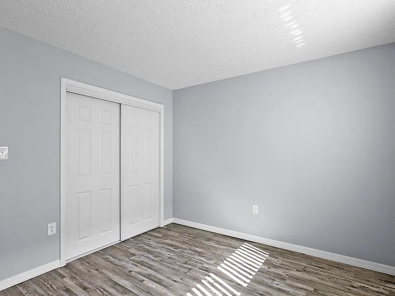 Ridge Manor Apartments — Photo 27