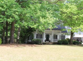 896 Fairwood Way NW, Acworth, GA