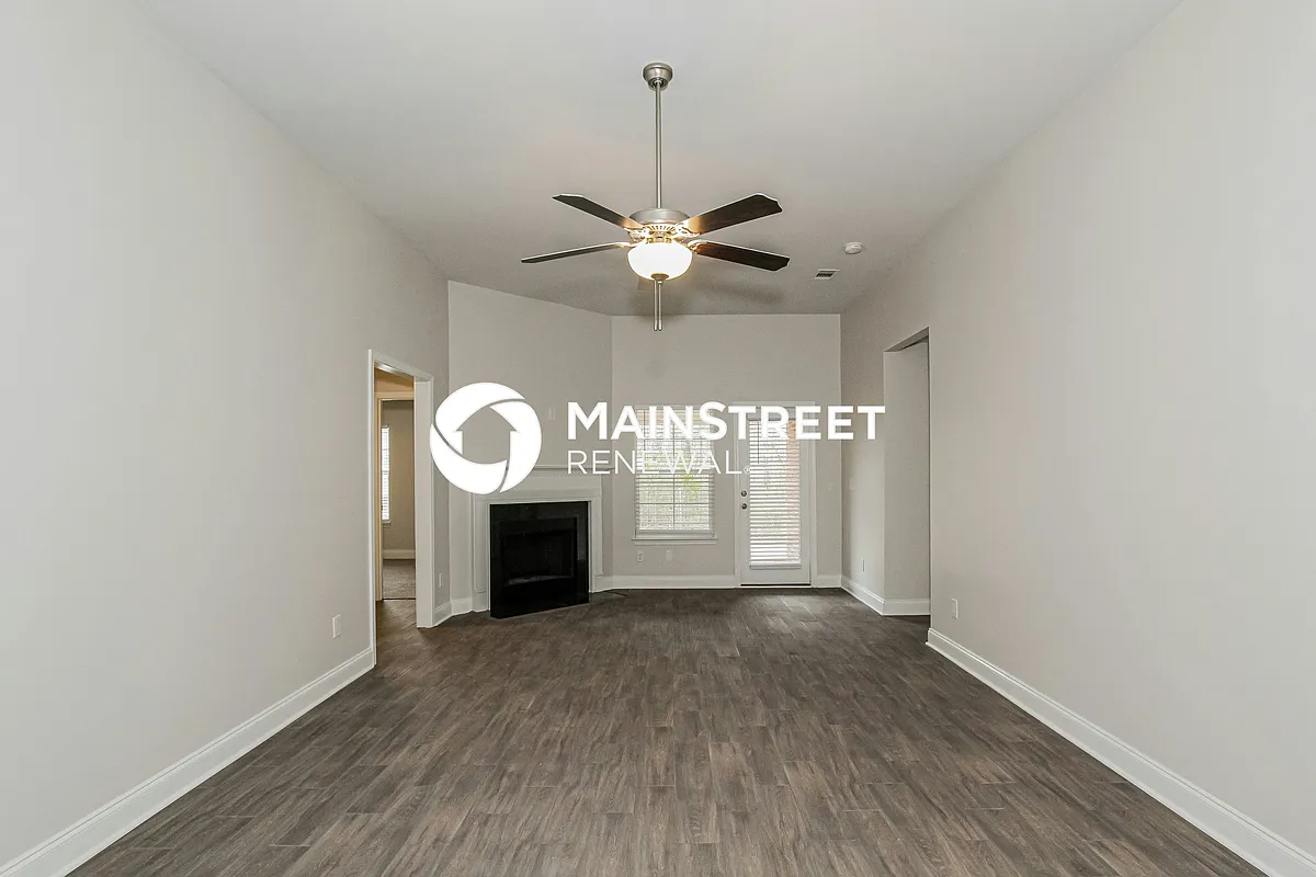 Living Room - 209 Pure River Cir