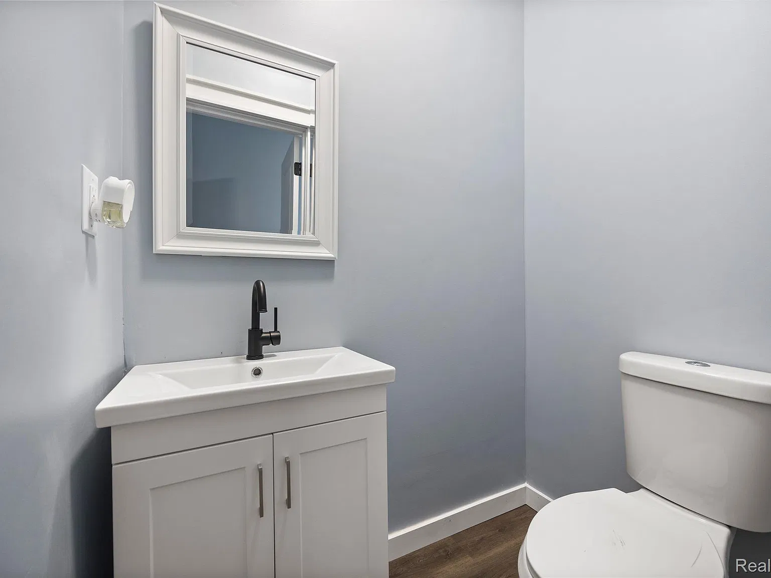 3 bed, 1460 sqft, $1,650 — Photo 1