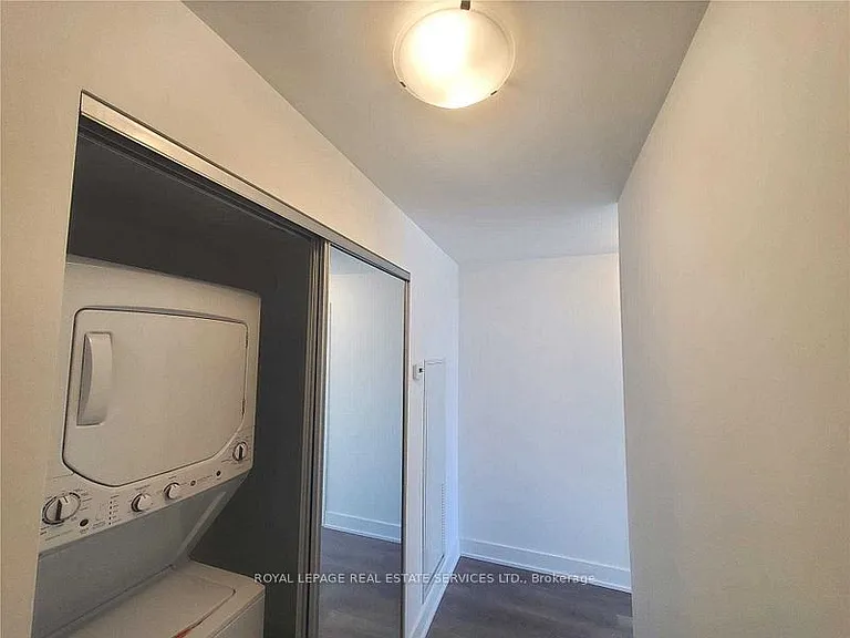 2485 Taunton Rd #516 — Photo 11