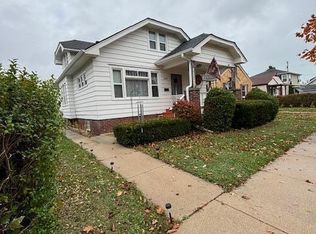 1024 Walton Ave, Racine, WI 53402
