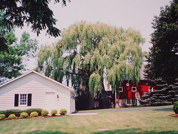 Garage/Barn