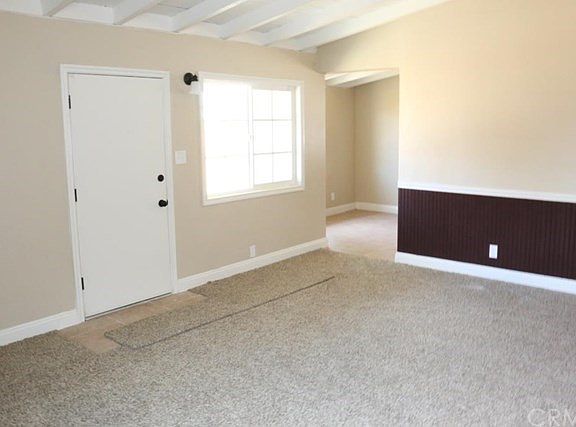 4th image of 25094 Gentian Ave