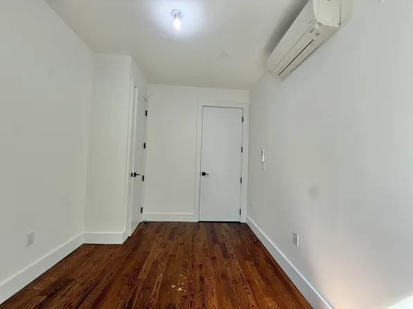 2514 Cortelyou Road image 13 of 14