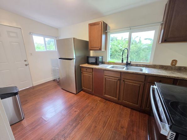 41-1687 Kalanianaole Hwy House C