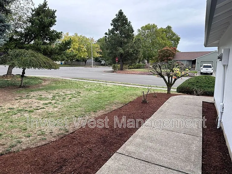 1904 SE Blairmont Dr — Photo 30