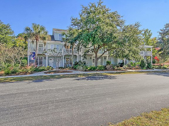 2nd image of 2964 Sugarberry Ln