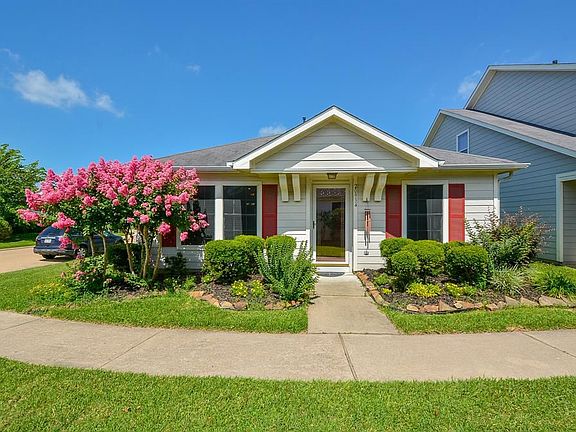2nd image of 20934 Patriot Park Ln